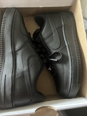 Nike Air Force 1 Lee GS Größe Uk2,5 Schwarz FV5951001 Neu (Karton ohne Deckel) Schneller Versand