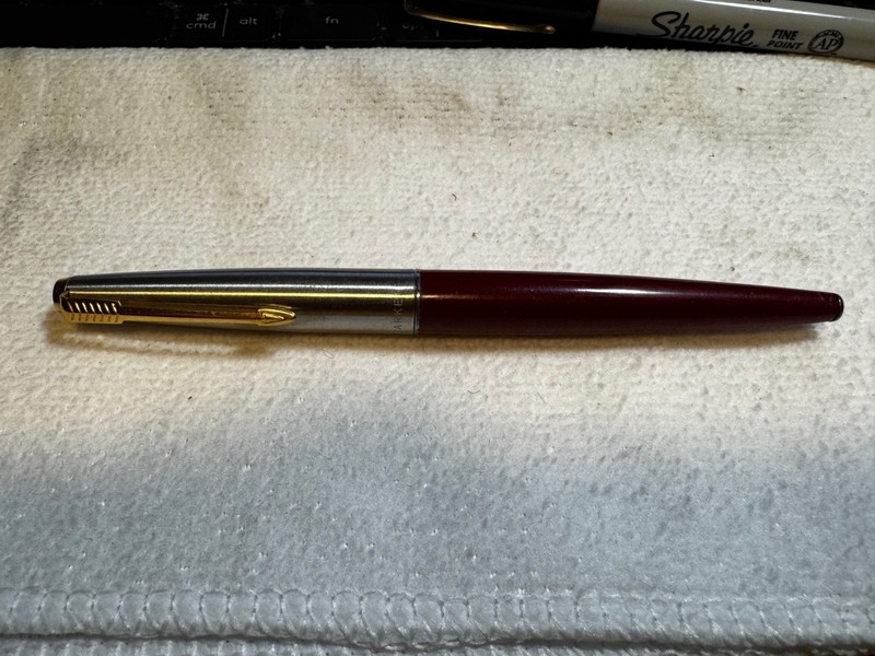 Parker 45 Maroon, M nib
