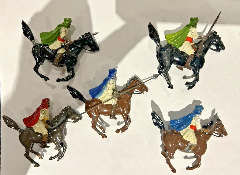 5 - ÁRABE MONTADO EN GRAN Bretaña con arma - rara figura de plomo vintage a caballo. Foto 2 de 4