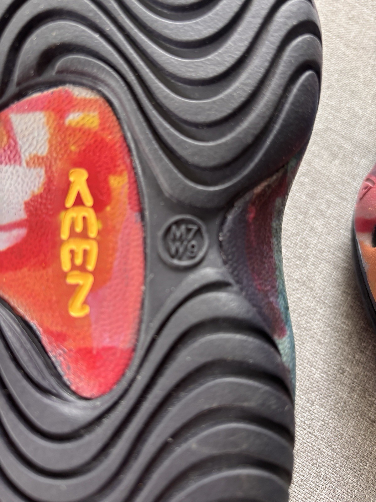 Keen Jerry Garcia Yogui Edizione Limitata Slide Clog Sandalo Donna 9 The Grateful Dead