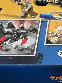 LEGO DC Comics Super Heroes Superman Battle of Smallville 76003