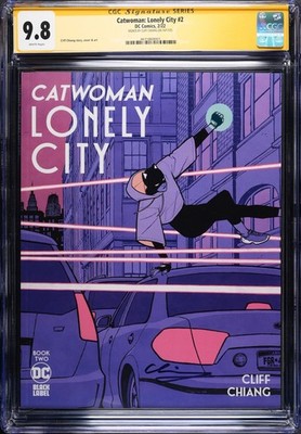 Catwoman LonelyCity#2 CGC 9.8 SIGNED writer/artist/inker/colorist Cliff Chiang