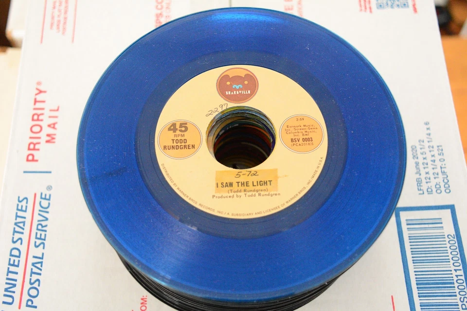 TODD RUNDGREN "I SAW THE LIGHT / MARLENE" 45 RPM 7" SINGLE BLUE VINYL VG Foto 2 de 4