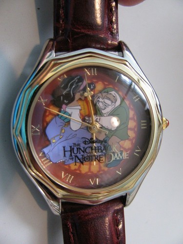 Fossil Disney Collector Club Series 