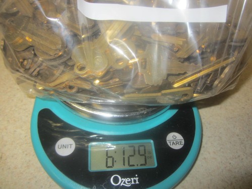 LOT OF STAR BRASS KEY BLANKS 6.12 POUNDS - Picture 3 of 6