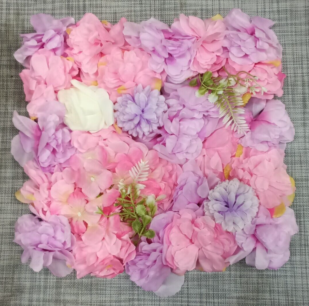Foto 1 di 2