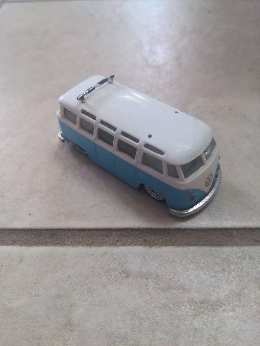 Jada 62 1962 VW Volkswagen Bus V Dubs Collectible Car Blue/White 1