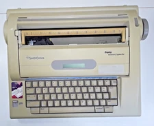 Smith Corona NA3HH Dictionary Display Electric Typewriter/Word Processor - DW525