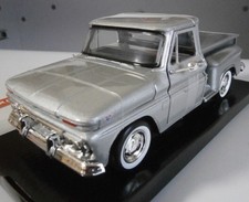 1/24 GMC C1000 Siler Fenderside 1966 Diecast el Car by MOTORMAX