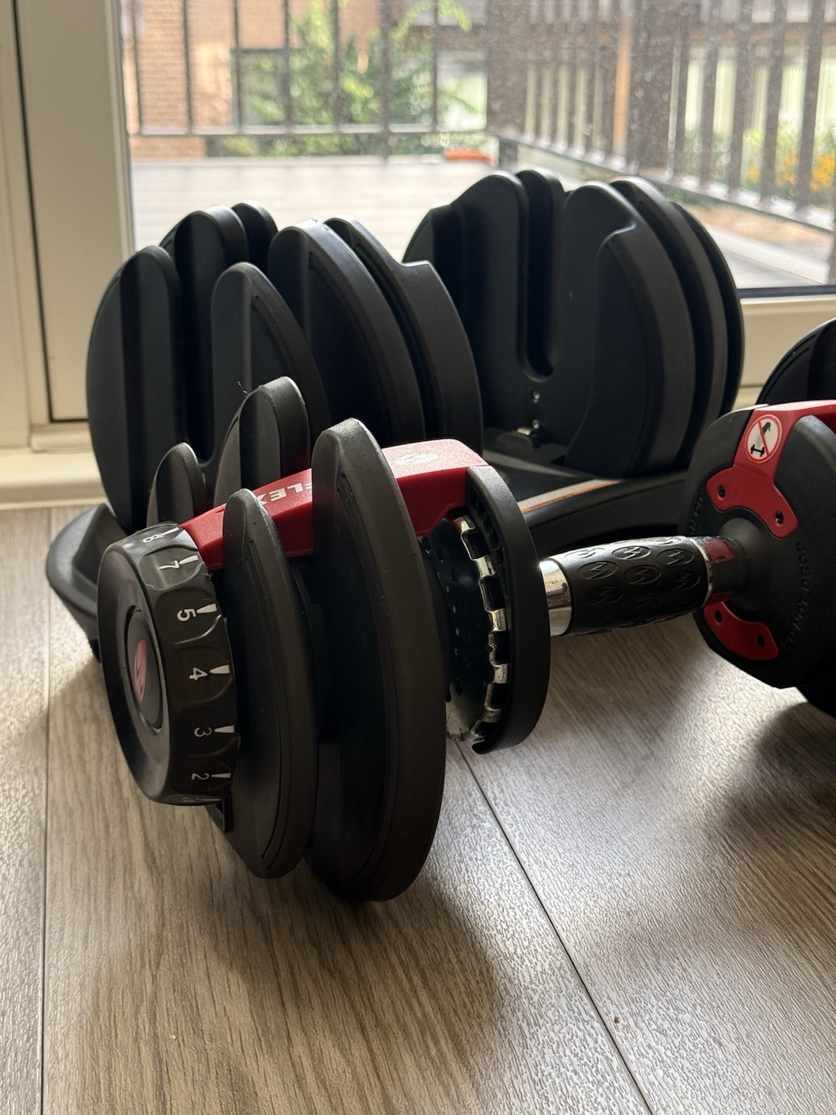BOWFLEX SelectTech 552i Adjustable Dumbbell 24kg with Storage Stand ...