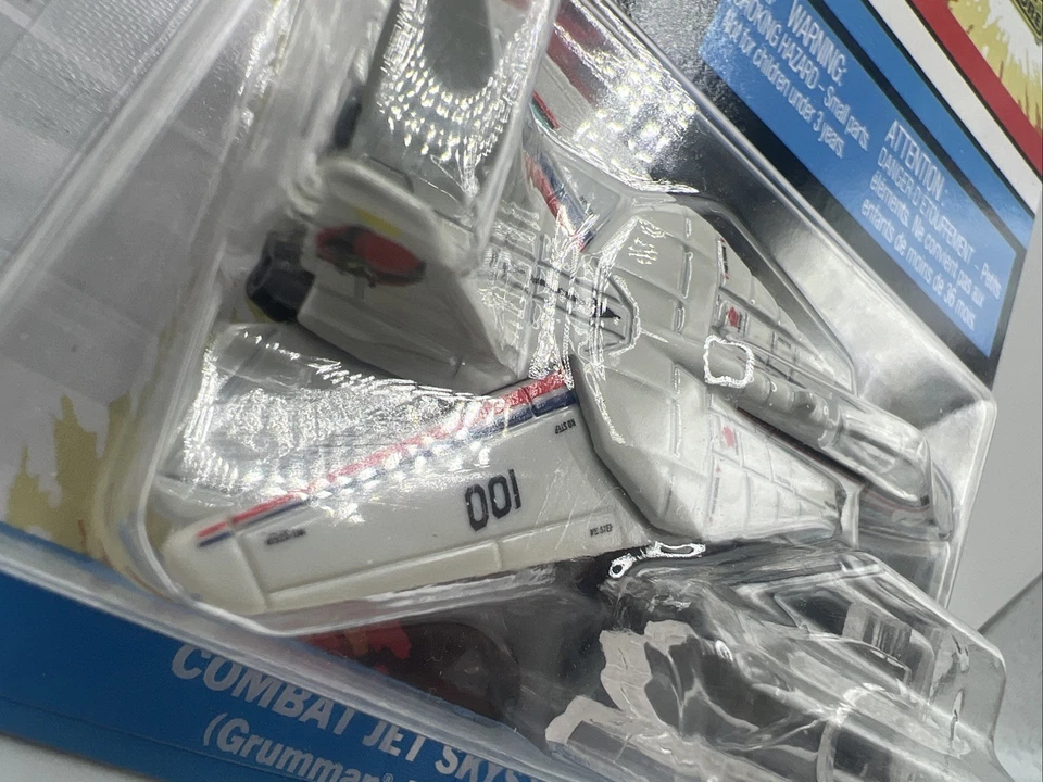 Hot Wheels Premium Pop Culture G.I. 2025 JOE Combat Jet Sky Striker F-14 Tomcat Foto 4 de 4