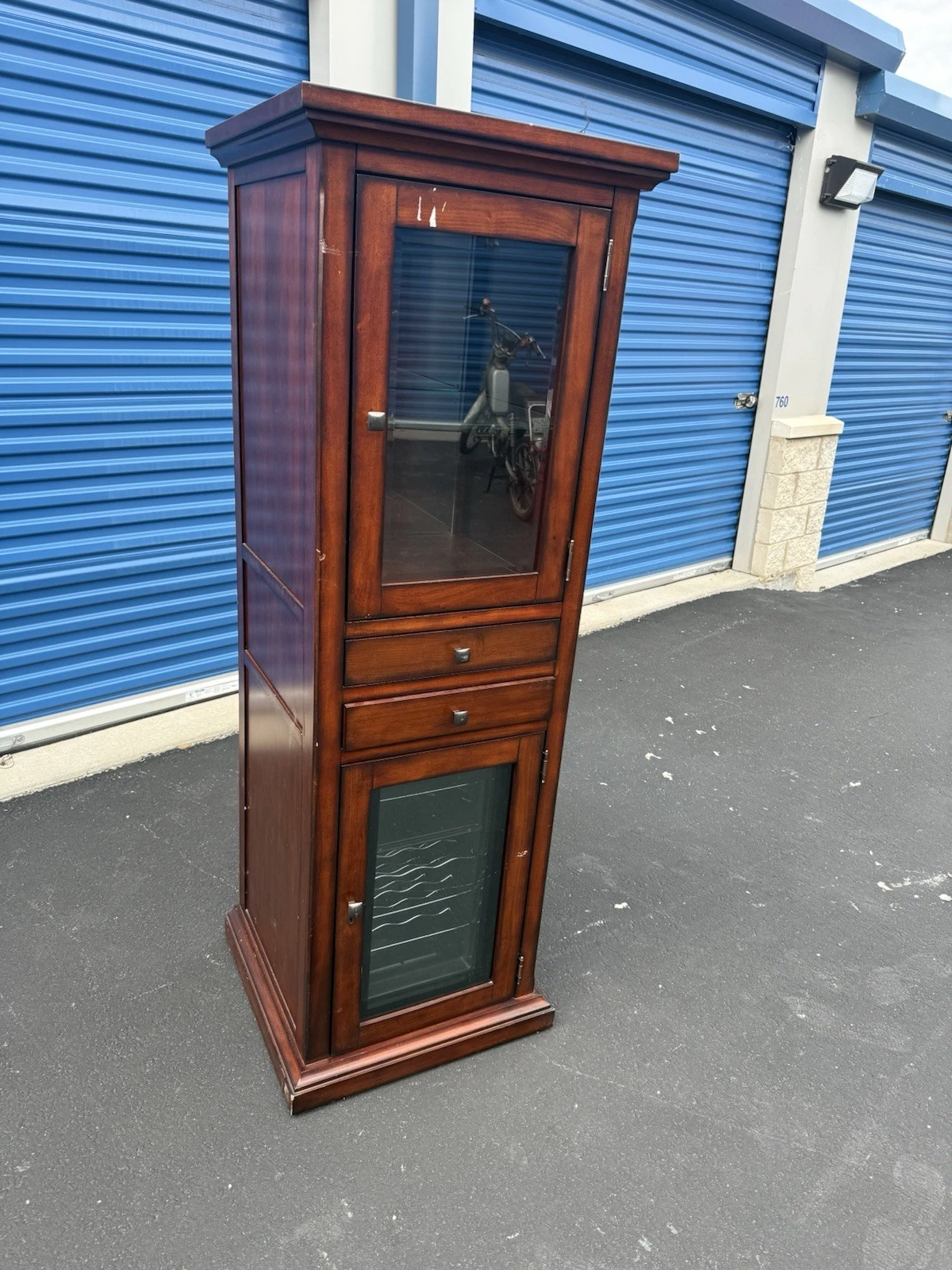 Electric Wine Cooler Fridge Curio Storage Cabinet Cherry Wood Cw-52act
Opens in a new window or tab