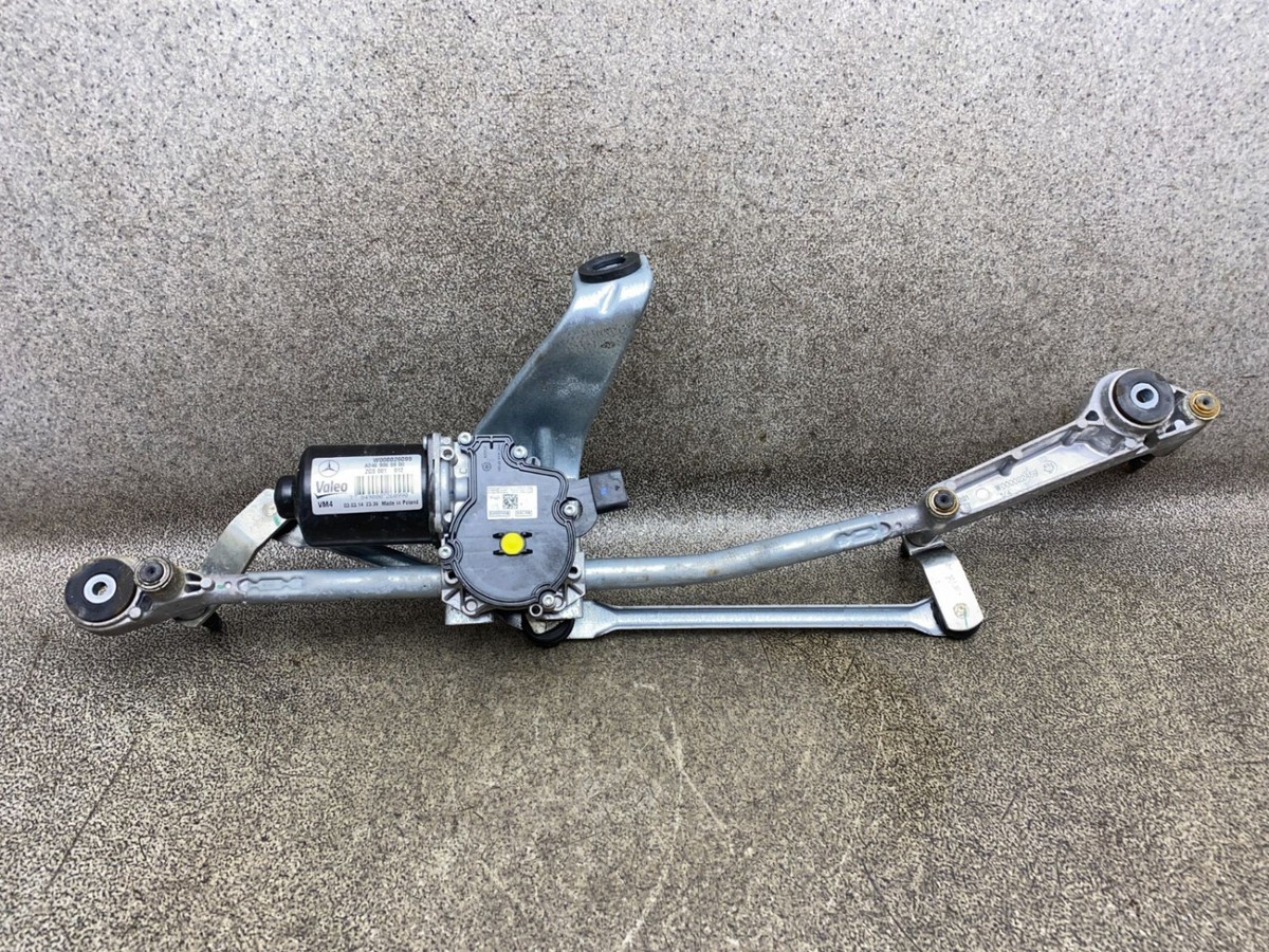 Wischermotor vorne A2469065900 A2468200040 107Tkm Mercedes W246  