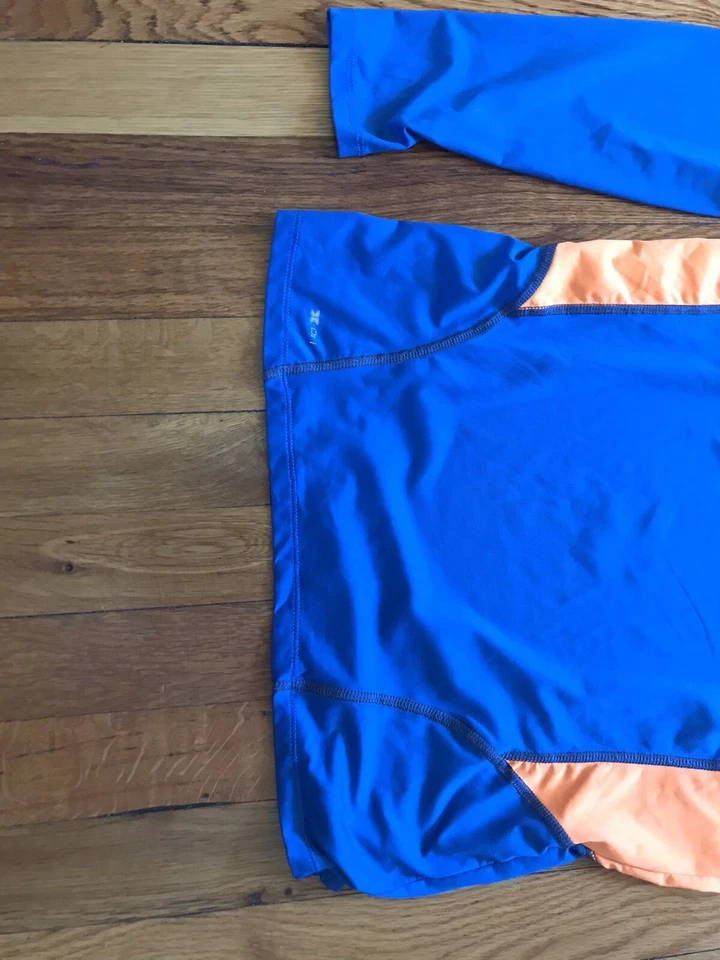 Camisa Reebok Mujer Mediana M Azul Pullover Rendimiento Atético Correr Gimnasio Foto 2 de 4