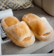 Women's Sheepskin Slippers, colors: coral 38,40 and peach 37,40 size