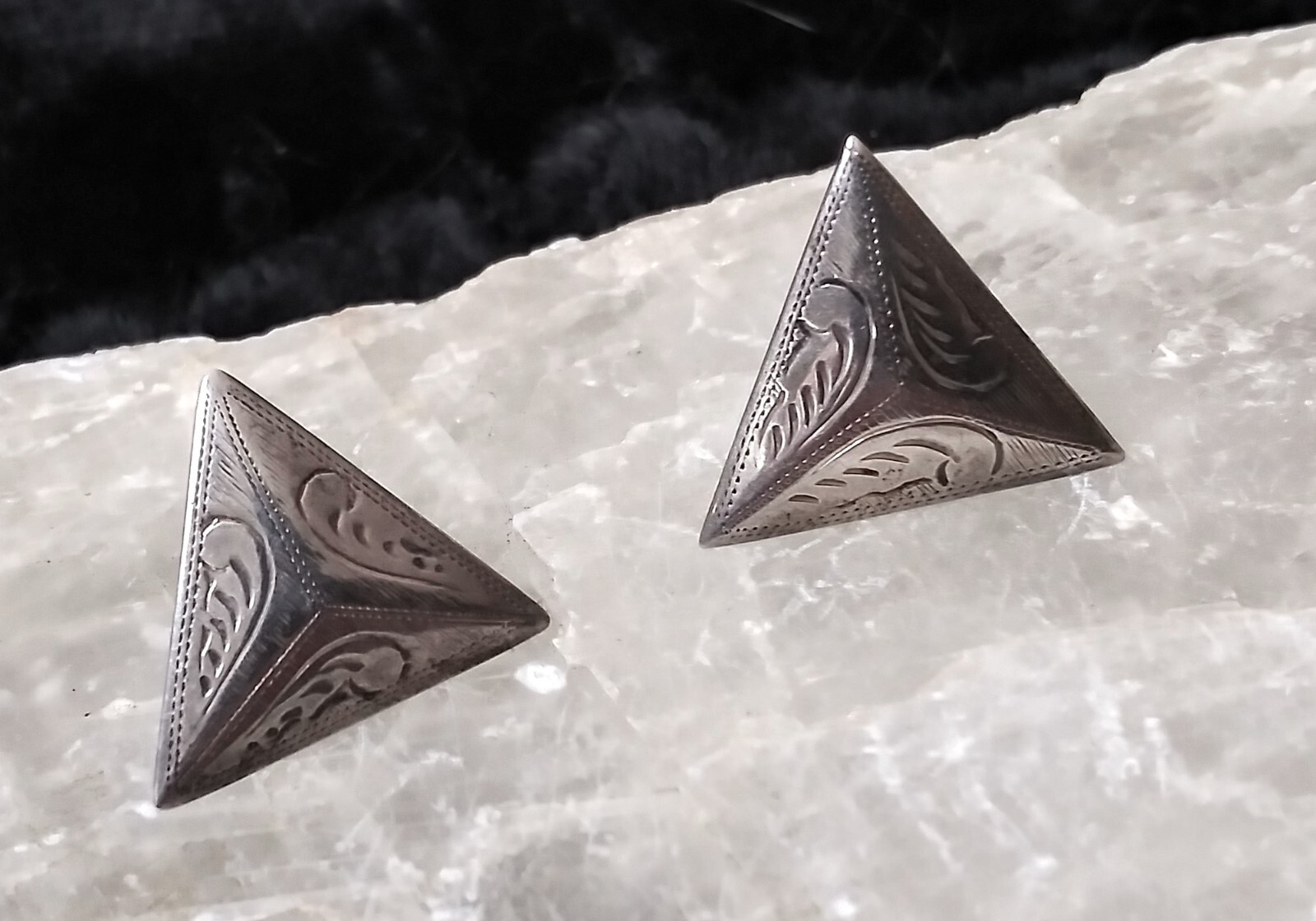 Vintage Sterling Silver Triangular Stud Earrings … - image 3