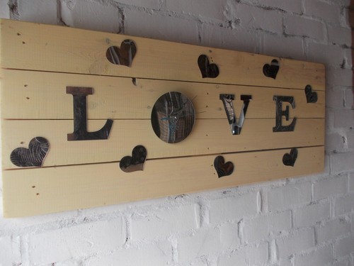 Wall Clock / Vintage timber clock. Fully recycled timber Large Clock LAST ONE - Picture 2 of 7