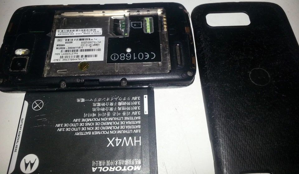 Motorola ATRIX 2 MB865 8GB Black (AT&T) Missing Charge Port Read Below - Image 2 of 4