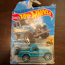 Hot Wheels Baja Blazers 67 Jeepster Commando