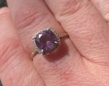 375 9 Carat Yellow Gold Amethyst Diamond Ring Cushion Cut Halo Size Q 2.2g