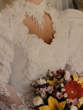 27 yo Princess Style Wedding Gown size 14