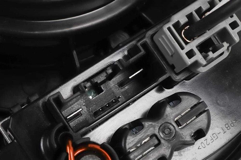 MOTOR ASM-BLO fits 2019-2022 GMC Sierra 1500 Sierra 2500 HD,Sierra 3500 HD Yukon - Image 3 of 3