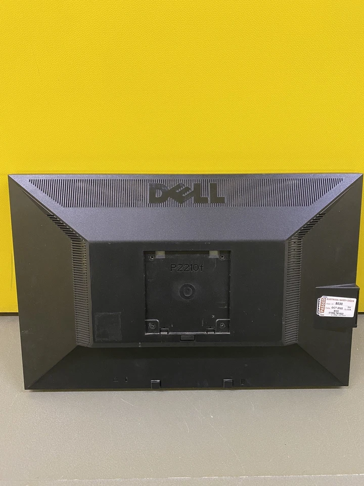 Dell P2210f Professional 22" LCD Monitor DisplayPort DVI VGA 1680x1050 NO STAND - Image 2 of 4