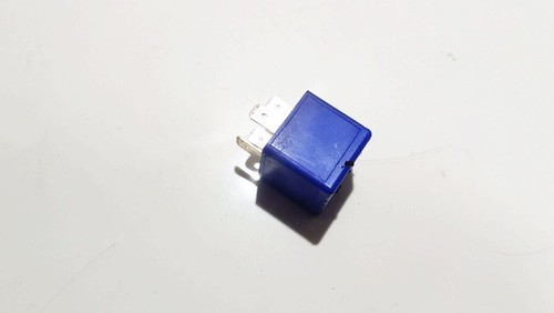 24432614 Relais, Arbeitsstrom v23134-k52-x402 Opel Astra DE933525-78