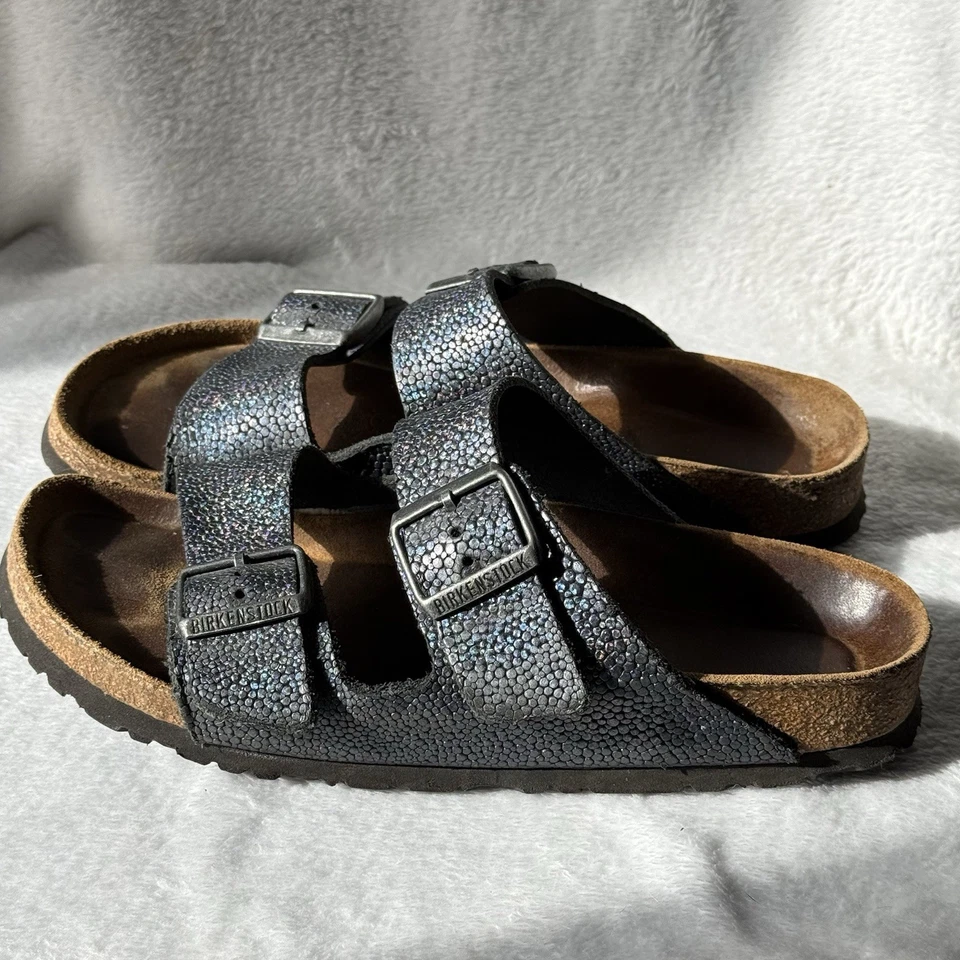 Босоножки Birkenstock черные женские размер 39 (8-8,5) легко надеваются с пряжкой - Изображение 4 из 4