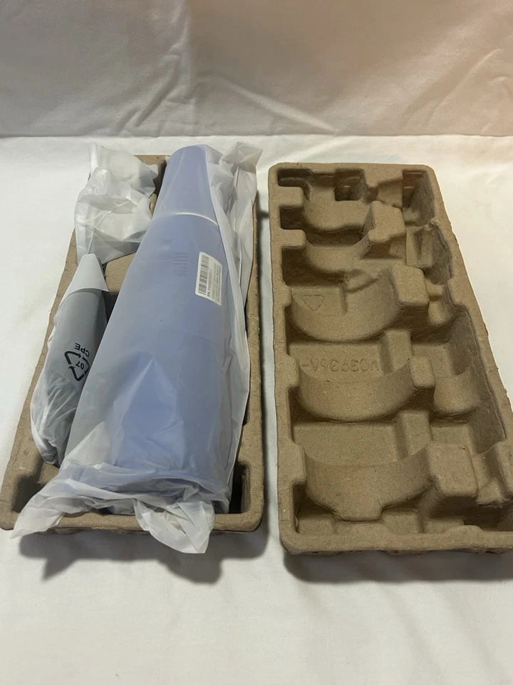 Bissell Aeroslim Cordless Hand Vacuum Blue Model # 29866 New $0 Ship! - Image 2 of 3