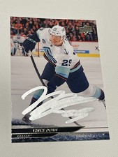 Vince Dunn Signed Card UD Upper Deck JSA COA IP Auto Seattle Kraken b