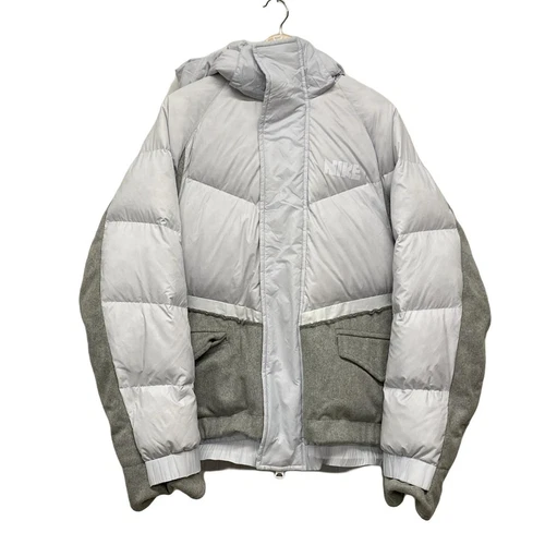 Piumino donna grigio chiaro Auth Sacai CT3269