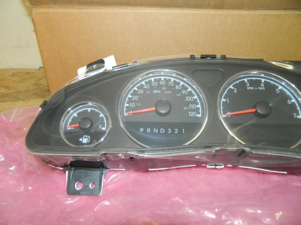 Nuevo velocímetro panel de instrumentos Chevrolet Uplander 2008 2009 fabricante de equipos originales Foto 2 de 4