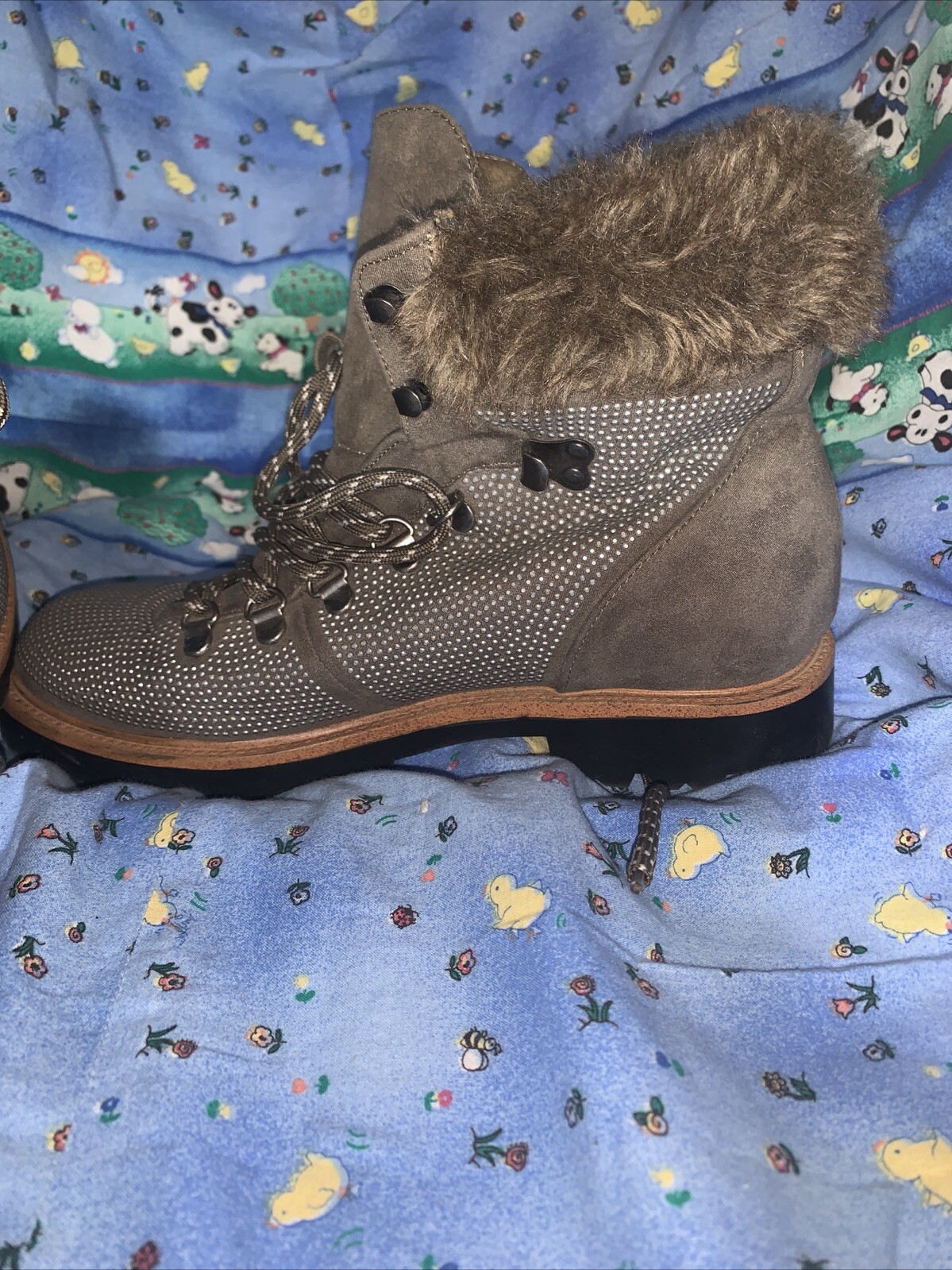 Picture 9 of 12