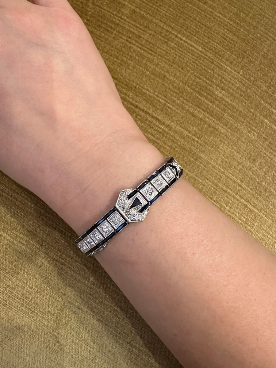 Art Deco Platinum Diamond Buckle Line Bracelet HM2523AV