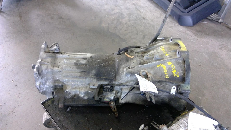Used Automatic Transmission Assembly fits: 2001 Chevrolet Tracker AT 2.5L 4x4 Gr Foto 3 de 4
