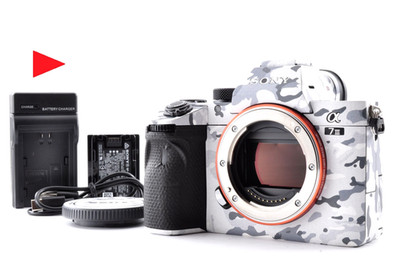Sony Alpha 7 III ILCE-7M3 24.2MP 4K Digitalkamera *1170 Auslösungen* [Neuwert...