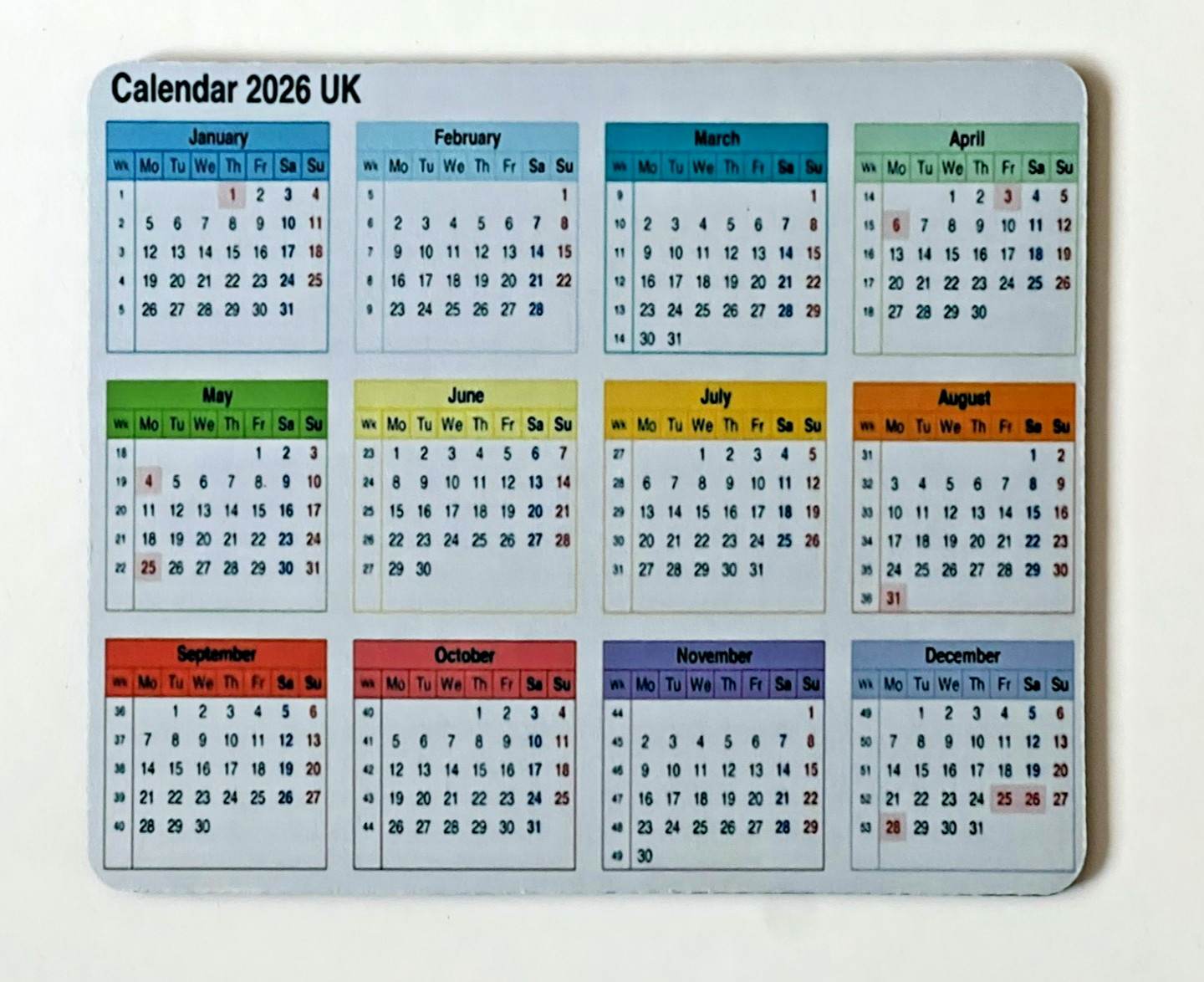 Alfombrilla de ratón calendario 2026 alfombrilla para computadora portátil escritorio oficina paisaje o retrato hecha en el Reino Unido