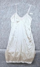 Vanity Fair Nightgown Beige Size 22 34/40