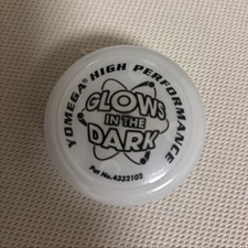 YOMEGA "Glow Brain" Glow-in-the-Dark High-Performance Yo-Yo - Vintage