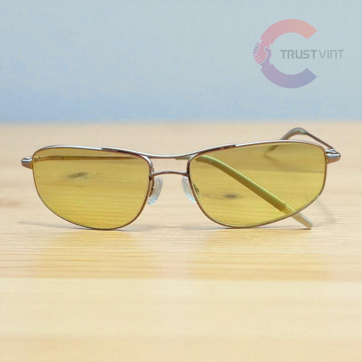 Oliver Peoples Nitro Mr. & Mrs. Smith Yellow Photochromic Lens