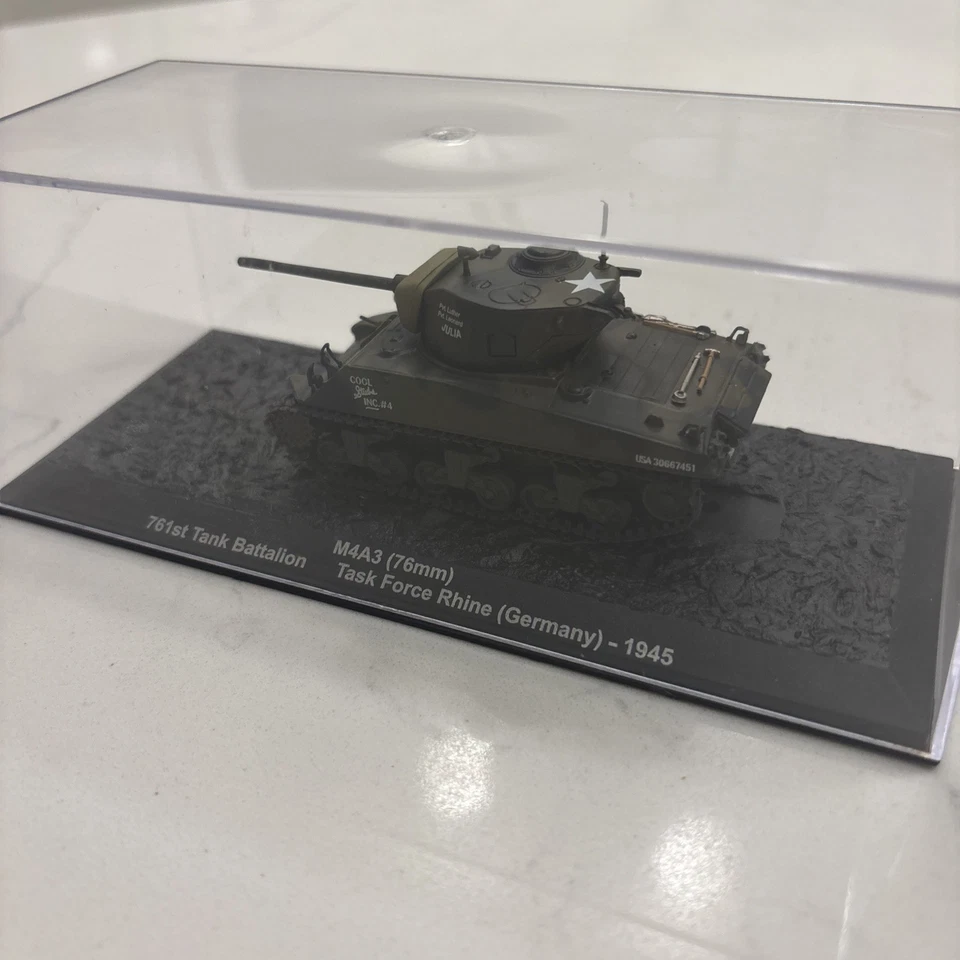 M4A3 (76mm), 761st Tank Battalion, Task Force Rhine (Germany) 1945, 1:72 scale - Image 3 of 3