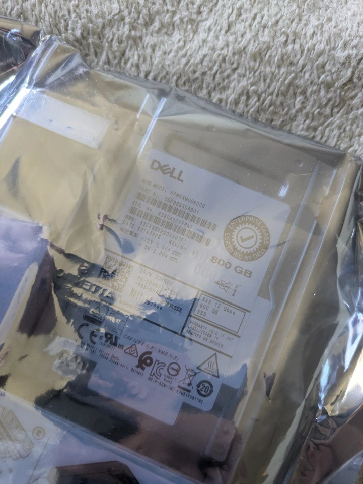 New Dell Sdfbb85dab01 800 GB SSD SAS With 3.5 Caddy - Image 2 of 4