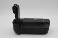 Vello BG-C2 Battery Grip for Canon EOS 5D Mark II Digital SLR for parts/repair