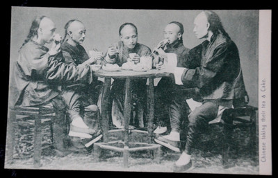66748 old PC Honkong China town 1909 AK Chinese taking their tea & Cake