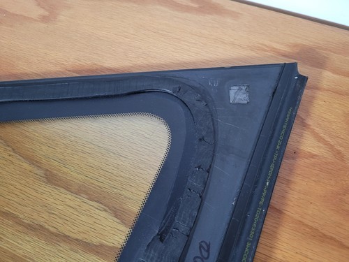 2014 - 2019 NISSAN VERSA NOTE REAR LEFT DRIVER SIDE QUARTER WINDOW GLASS OEM - Picture 8 of 11