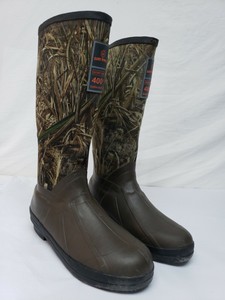 game winner muck boots