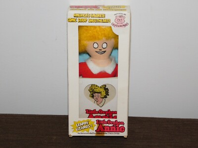 VINTAGE TOY 1973  7'' HIGH LITTLE ORPHAN ANNIE DOLL IN BOX NOS NEW