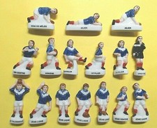 * 16 FEVES  LES JOUEURS DE RUGBY série complète ..ref. S06