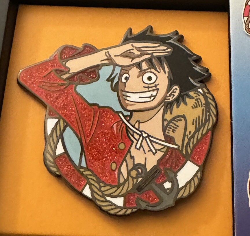 ONE PIECE - y 61kTxbfXUxL._SY200_QL15_.jpg